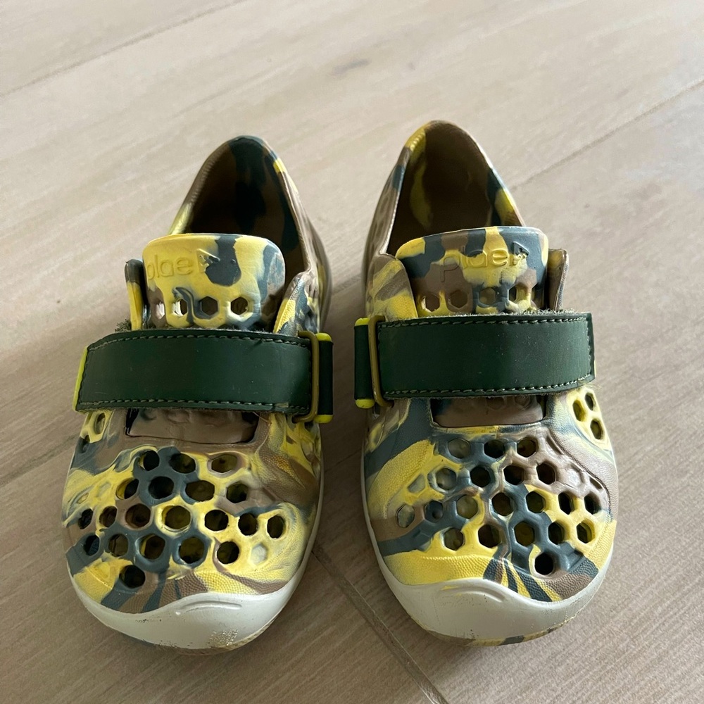 Plae toddler shoes